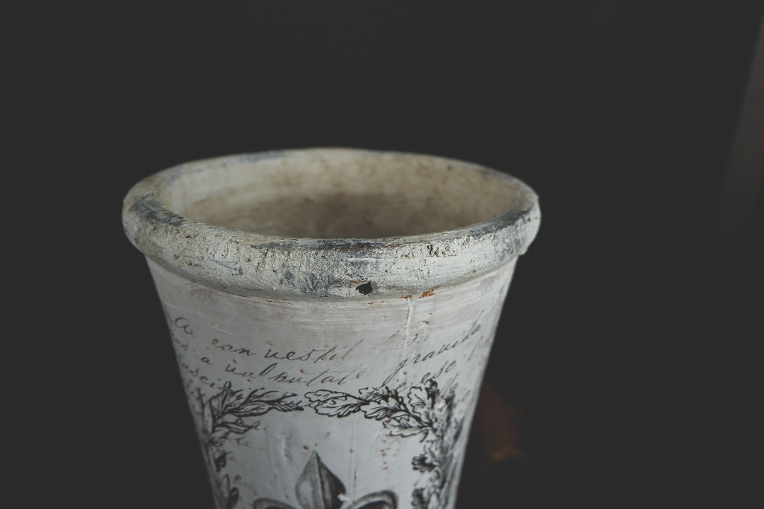 Ceramic Medium Rim French Vase - LYKTA