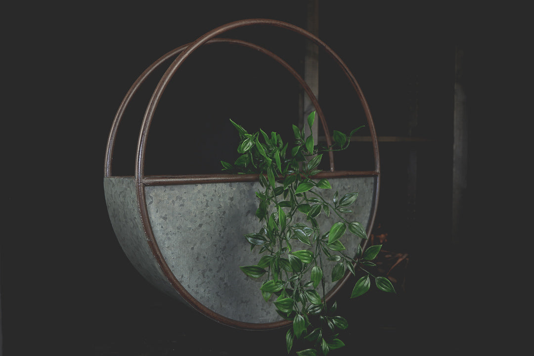 Round Rustic Metal Wall Vase - LYKTA