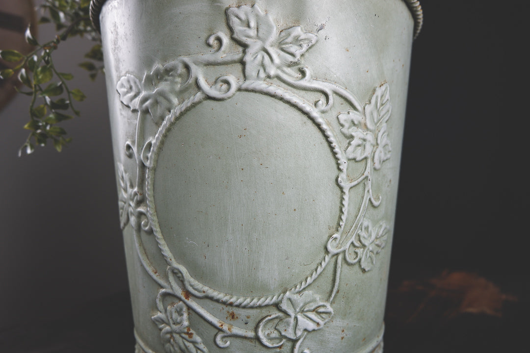 Rustic Metal Provence Green Planter - LYKTA