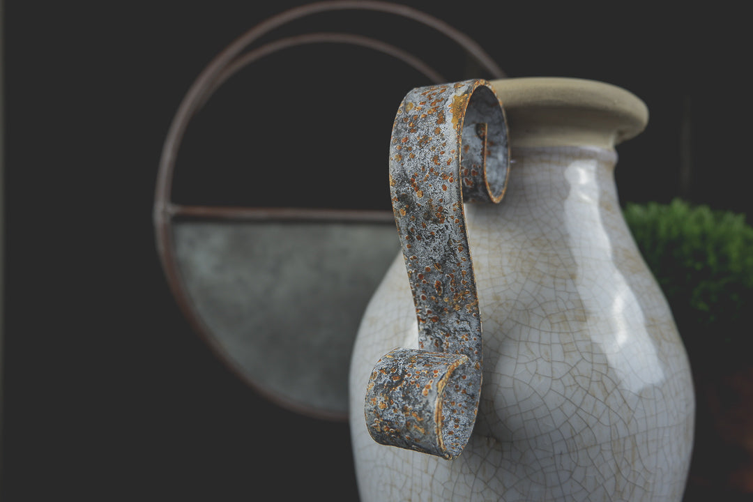 Earthenware Ceramic Vase - LYKTA