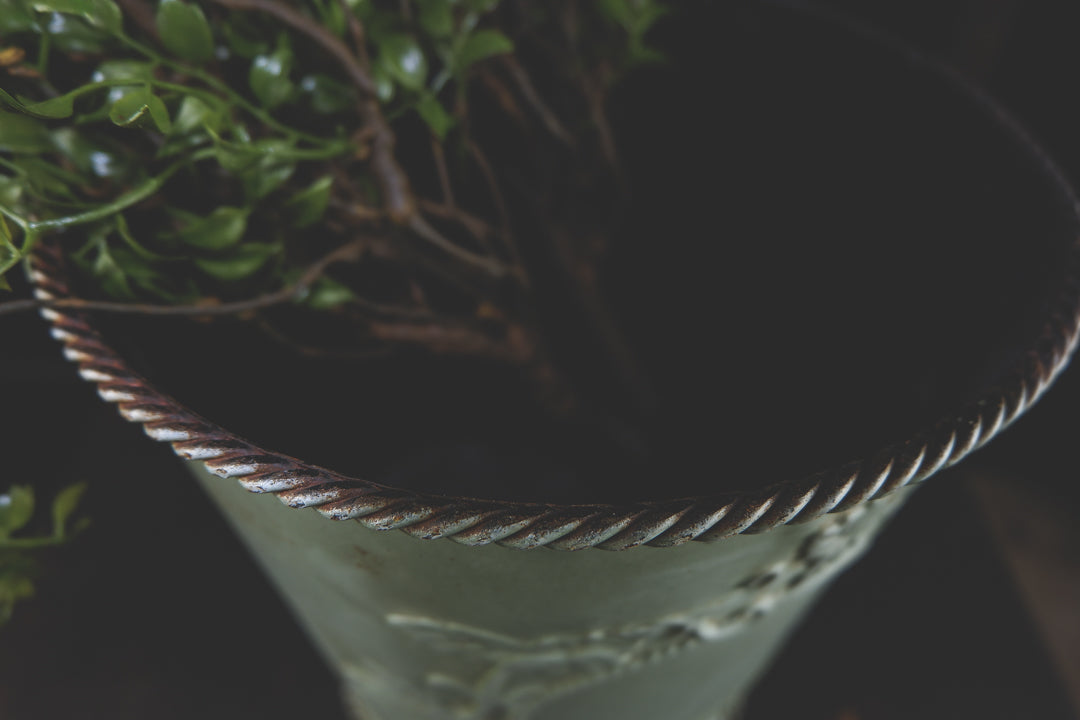 Rustic Metal Provence Green Planter - LYKTA